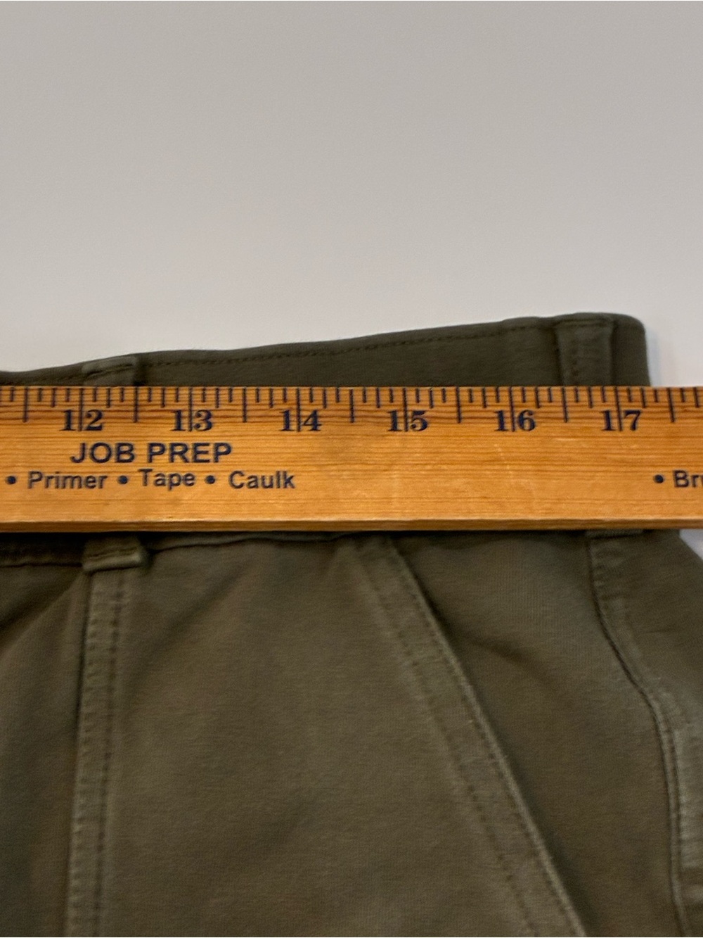 Lands’ End Starfish Pull‑On Cargo Shorts (Large) Olive Green Like New - Picture 7 of 12